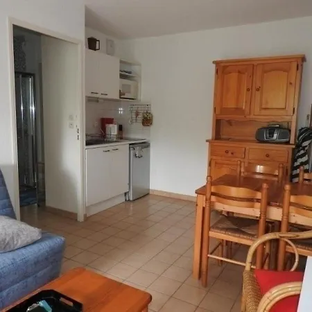 Le Chateau-d'olonne, 2 Pieces, 4 Personnes - Fr-1-92-759 Apartamento *