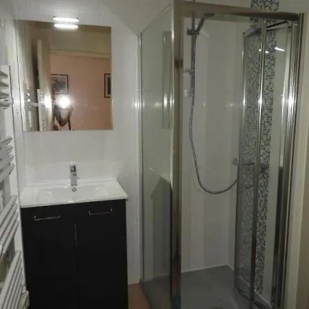 Le Chateau-d'olonne, 2 Pieces, 4 Personnes - Fr-1-92-759 Apartamento
